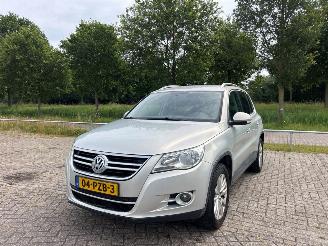 krockskadad bil auto Volkswagen Tiguan 1.4 TSI 16V SUV  Benzine 1.390cc 110kW (150pk) FWD 2008-03/2011-05 (5N1) CAVA 2010/3