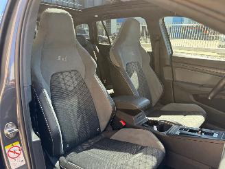 Volkswagen Golf Variant 1.5 eTSI 3x R-LINE PANO picture 10