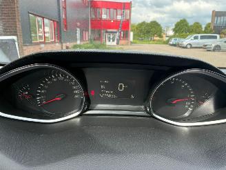 Peugeot 308 1.6 BlueHDI Blue Lease Pack picture 6