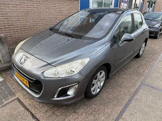 škoda osobní automobily Peugeot 308 1.6 VTi Premiere 2012/3