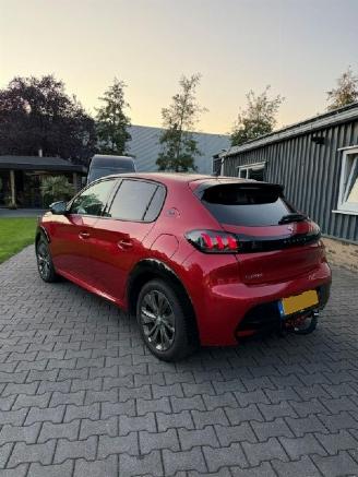 uszkodzony samochody osobowe Peugeot e-208 EV GT 350 3000KM !! 2022/12