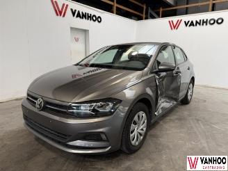 Vaurioauto  passenger cars Volkswagen Polo  2019/10