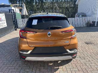 škoda osobní automobily Renault Captur E-TECH HYBRIDE - AUTOMATIC 2022/10