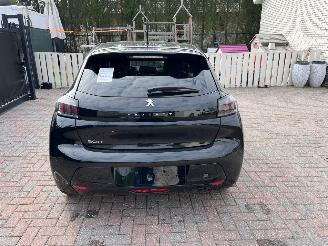 krockskadad bil auto Peugeot 208 BENZINE - AUTOMATIC 2023/7