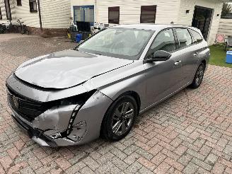 Peugeot 308 BENZINE - AUTOMATIC picture 6