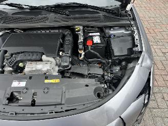 Peugeot 308 BENZINE - AUTOMATIC picture 9