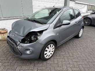 Schadeauto Ford Ka 1.2 Titanium 2010/2