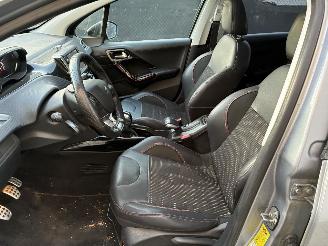 Peugeot 2008 PEUGEOT 2008 1.6D GT 2018 picture 13