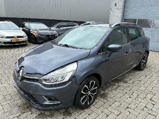 Schadeauto Renault Clio RENAULT CLIO 1.5D 2016 2016/12