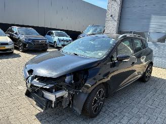 Unfallwagen Renault Clio RENAULT CLIO 1.5D 2016 2016/2