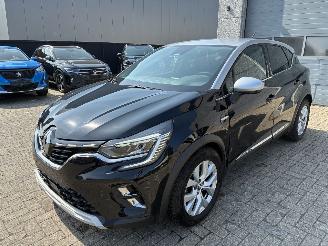 Voiture accidenté Renault Captur RENAULT CAPTUR 1.5D 2020 2020/8