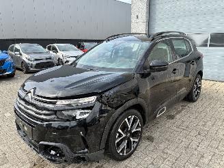 Vaurioauto  passenger cars Citroën C5 Aircross Citroen c5 1.5d 2019 2019/4