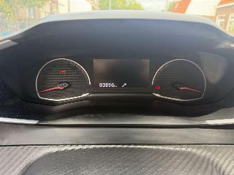 Peugeot 208 .2 PureTech Active picture 17