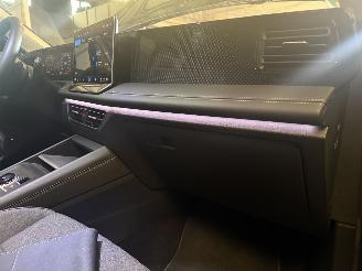 Volkswagen Tiguan 1.5 eTSI AUTOMAAT Nieuwste model! picture 34