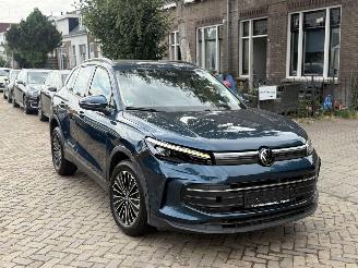 Volkswagen Tiguan 1.5 eTSI AUTOMAAT Nieuwste model! picture 4