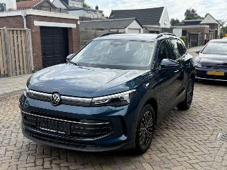 Voiture accidenté Volkswagen Tiguan 1.5 eTSI AUTOMAAT Nieuwste model! 2024/1