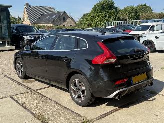 Volvo V-40 2.0 D2 R DESIGN NAP picture 11