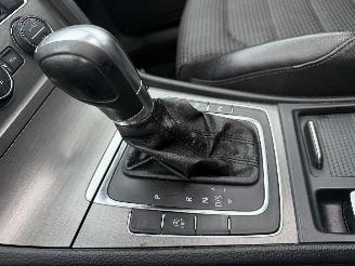 Volkswagen Golf 2.0 TDI AUTOMAAT 150 PK PANO picture 20