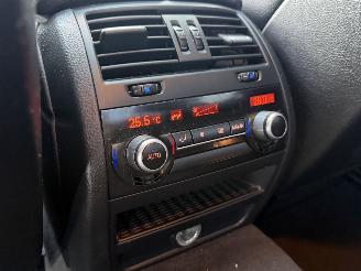 BMW 5-serie 550i M picture 13