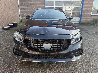 Unfallwagen Mercedes C-klasse C300e / AMG /  PANO / AUTOMAAT 2020/1