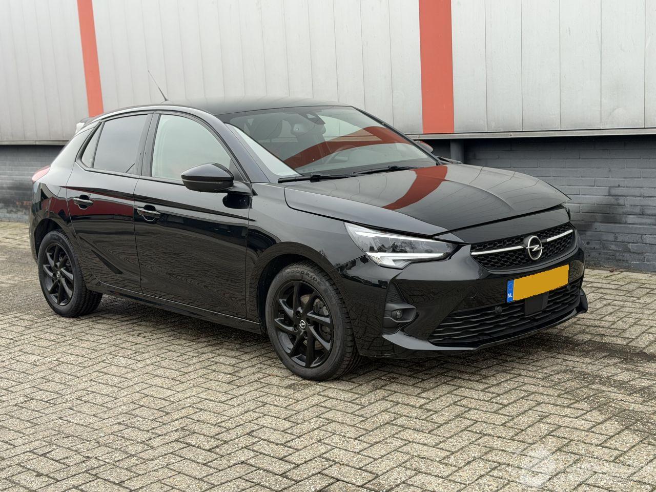 Opel Corsa 1.2 GS LINE AUTOMAAT