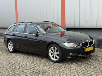 Auto incidentate BMW 3-serie 320d Upgrade Edition 2012/1