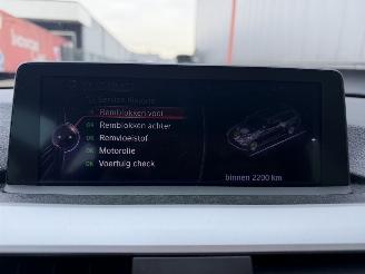 BMW 3-serie 320d Upgrade Edition picture 30