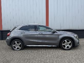 Mercedes GLA 200d AMG AUTOMAAT picture 3