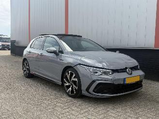  Volkswagen Golf 1.5 eTSI R Line PANO 2020/1