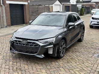 Schadeauto Audi A3 SPORTBACK 35 TFSI S LINE 1.200 KM!!!! 2025/1