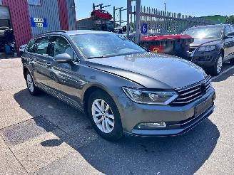 krockskadad bil auto Volkswagen Passat 1.4 TSI 2016/9