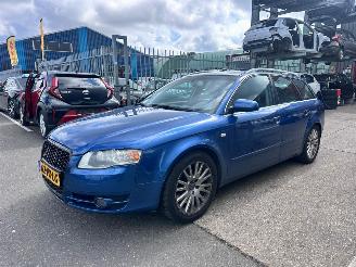 krockskadad bil auto Audi A4 Avant 2.0 TFSI 2005/1