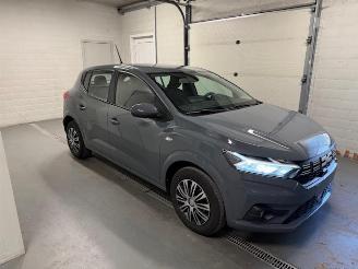 Coche accidentado Dacia Sandero  2024/1