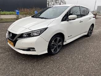 skadebil auto Nissan Leaf visia 40kw 2019/12