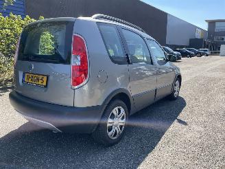 Unfallwagen Skoda Roomster 1.2tsi 2012/6
