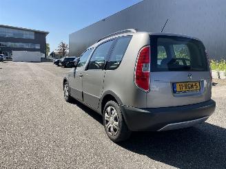 Skoda Roomster 1.2tsi picture 3