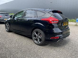 Ford Focus 1.5 150pk  ST picture 6