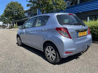 Damaged car Toyota Yaris 1.3 5drs 2011/10