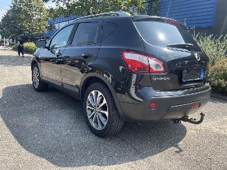 Schadeauto Nissan Qashqai 2.0 dci Aut. Awd 2010/6