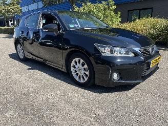Voiture accidenté Lexus Ct CT200H HYBRID 2013/11