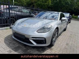 Schadeauto Porsche Panamera Turbo S E-Hybrid GT SIlver MEGA VOLL 2017/12