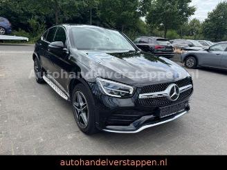 uszkodzony samochody osobowe Mercedes GLC 220 d 4Matic Coupe AMG Sport 2020/11
