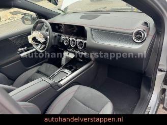 Mercedes EQA 300 4Matic 168KW AMG Sport Panorama picture 22