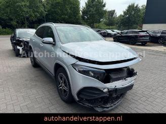 Schadeauto Mercedes EQA 300 4Matic 168KW AMG Sport Panorama 2024/11