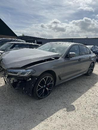 Avarii autoturisme BMW 5-serie BMW 5-serie 530i High Executive Edition 2020/10