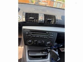 BMW 1-serie 1 serie (E87/87N), Hatchback 5-drs, 2003 / 2012 116i 1.6 16V picture 12