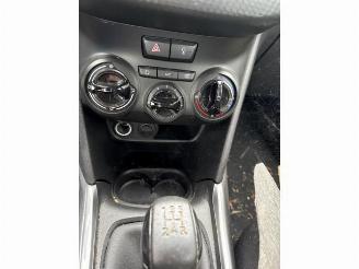 Peugeot 2008 2008 (CU), MPV, 2013 / 2019 1.6 Blue HDi 75 picture 22