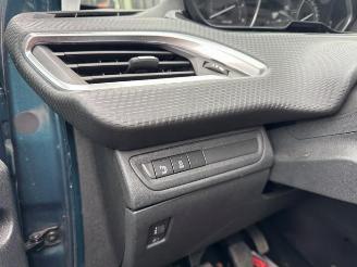 Peugeot 2008 2008 (CU), MPV, 2013 / 2019 1.6 Blue HDi 75 picture 25