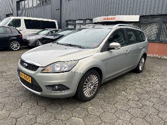 Avarii autoturisme Ford Focus Wagon 1.8 Limited 2009/9