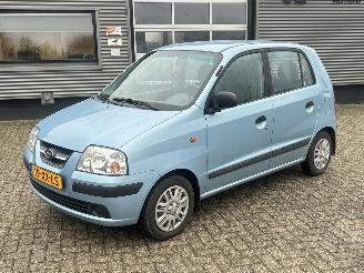 krockskadad bil auto Hyundai Atos 1.1 i Active Young 2007/10